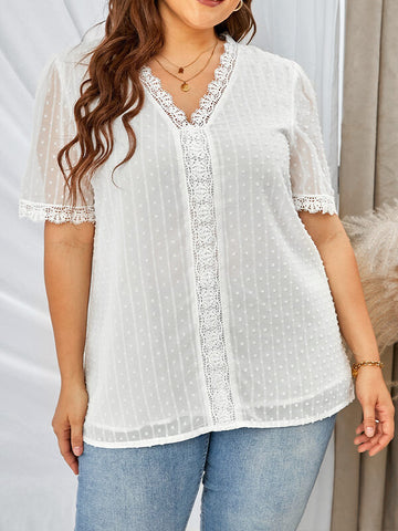 tops-col-v-dentelle-grande-taillet